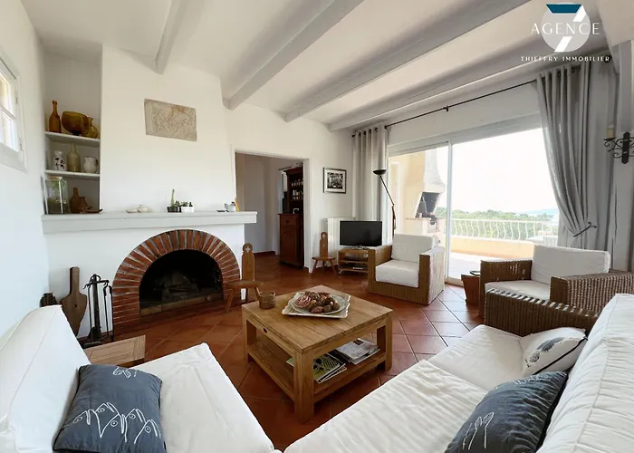 La Louarde لي إيسامبر