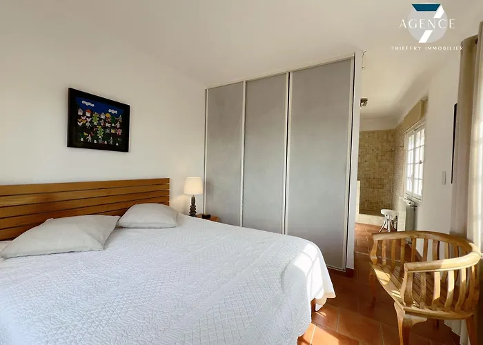 بيت للعطل La Louarde *