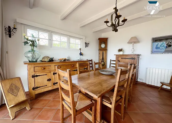 La Louarde بيت للعطل لي إيسامبر